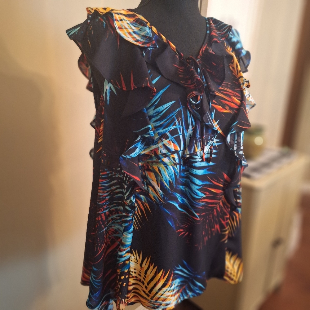 SALE NWT Worthington palm leaf tropical Hawaiian ruffle silky dress career top M